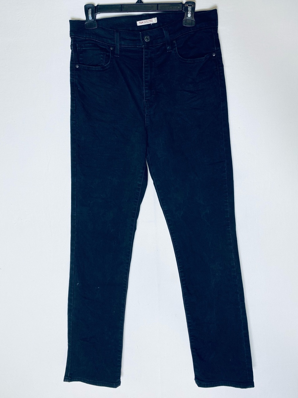 Levi’s 724 Black Tag Black High Rise Straight Leg Jeans 31 Normcore Contemporary